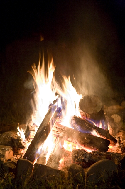 nature_campfire_6.jpg