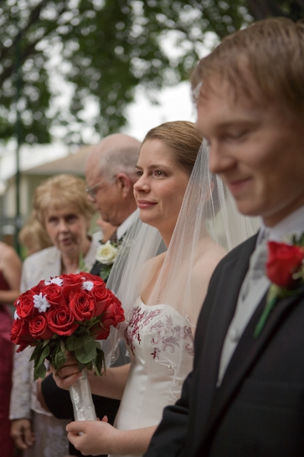 calgary_wedding_candid_heatherandryan_17.jpg
