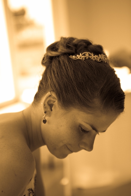 calgary_wedding_candid_heatherandryan_32.jpg