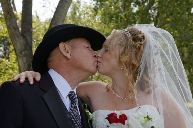 calgary_wedding_candid_kerriandjames_235.jpg