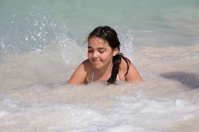 dominican_republic_beach_kids_philandrenae_4.jpg