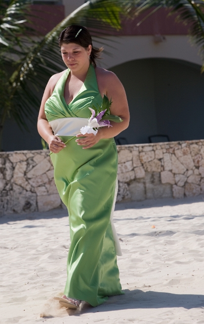 dominican_republic_ceremony_gettingready_candid_philandrenae_27.jpg
