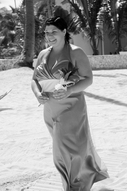 dominican_republic_ceremony_gettingready_candid_philandrenae_28.jpg