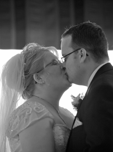 calgary_wedding_candid_triciaandjeremy_42.jpg