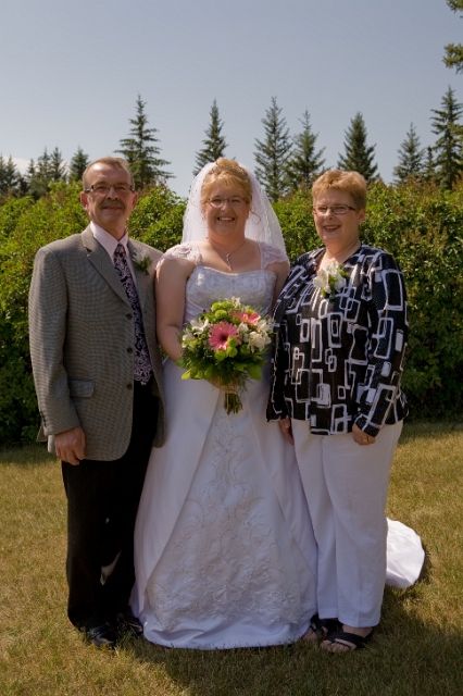 calgary_wedding_candid_triciaandjeremy_49.jpg