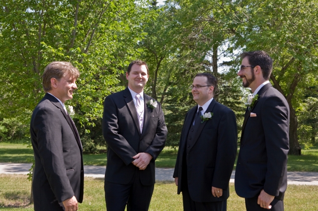 calgary_wedding_candid_triciaandjeremy_70.jpg